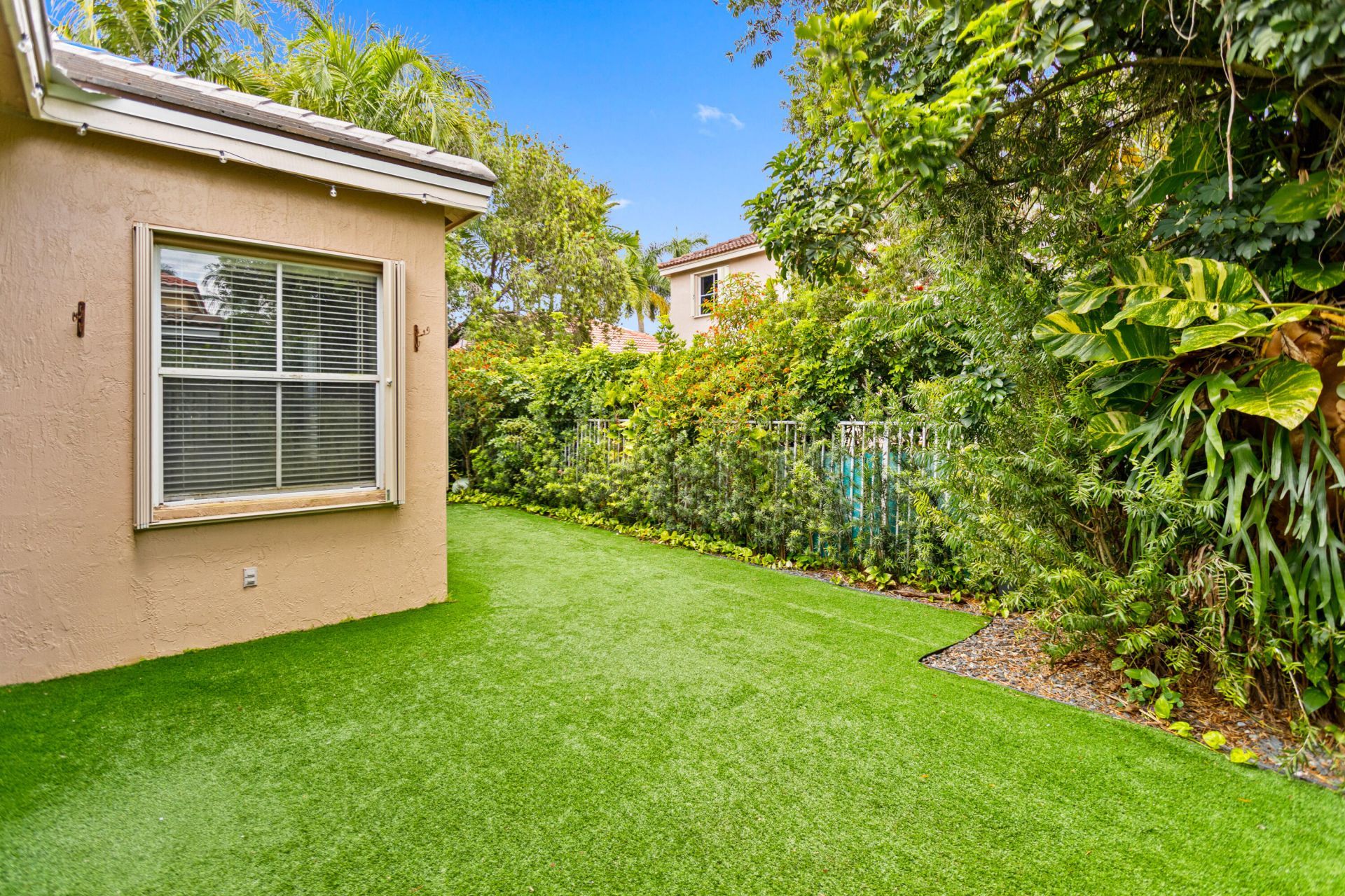 1071 Bluewood Terrace, Weston, FL 33327 Photo