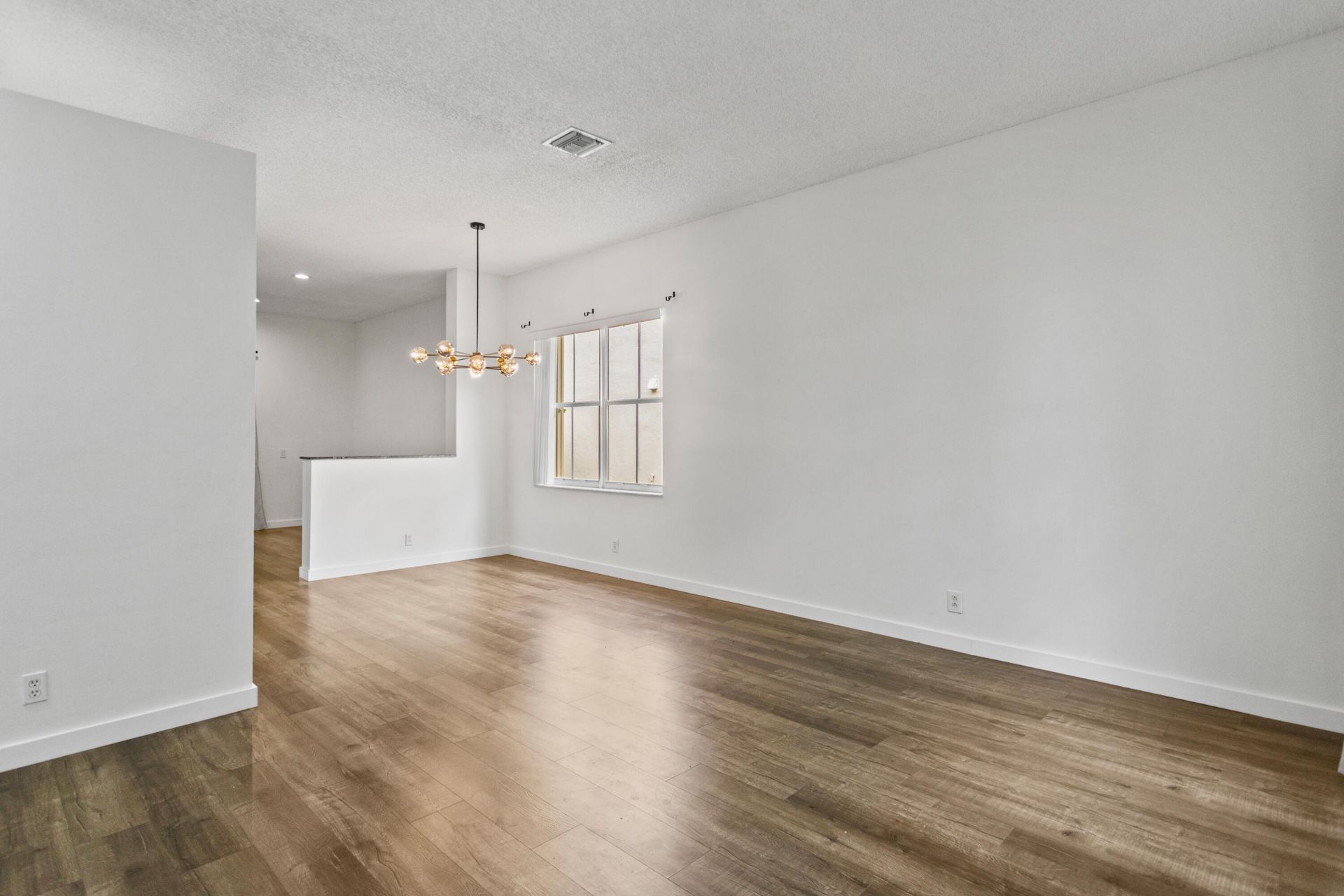 1071 Bluewood Terrace, Weston, FL 33327 Photo