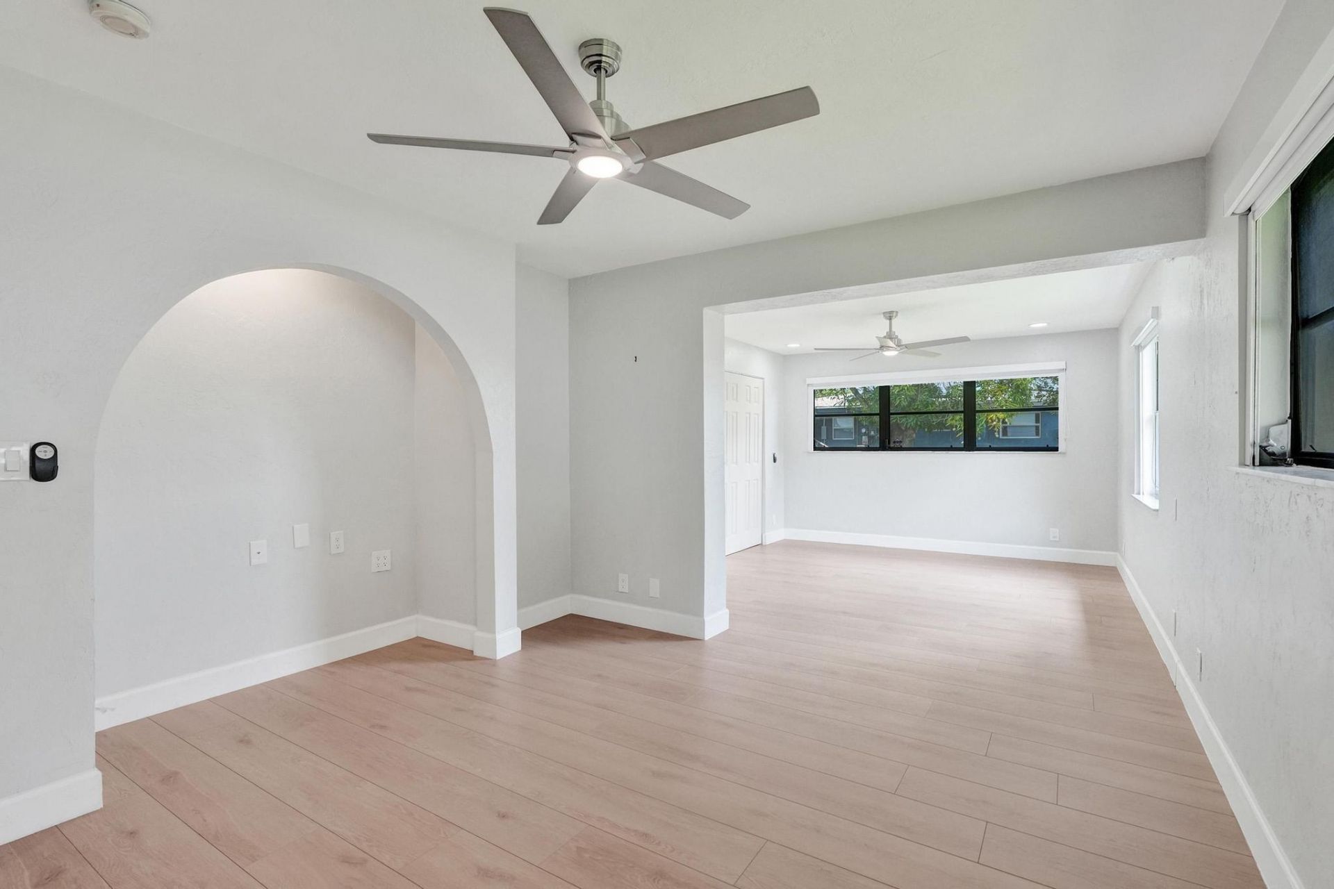 1054 Wyoming Avenue, Fort Lauderdale, FL 33312 Photo