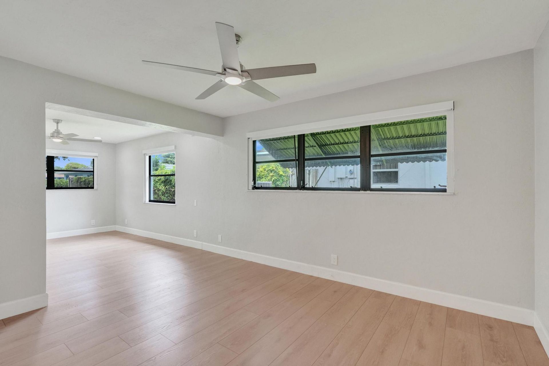 1054 Wyoming Avenue, Fort Lauderdale, FL 33312 Photo