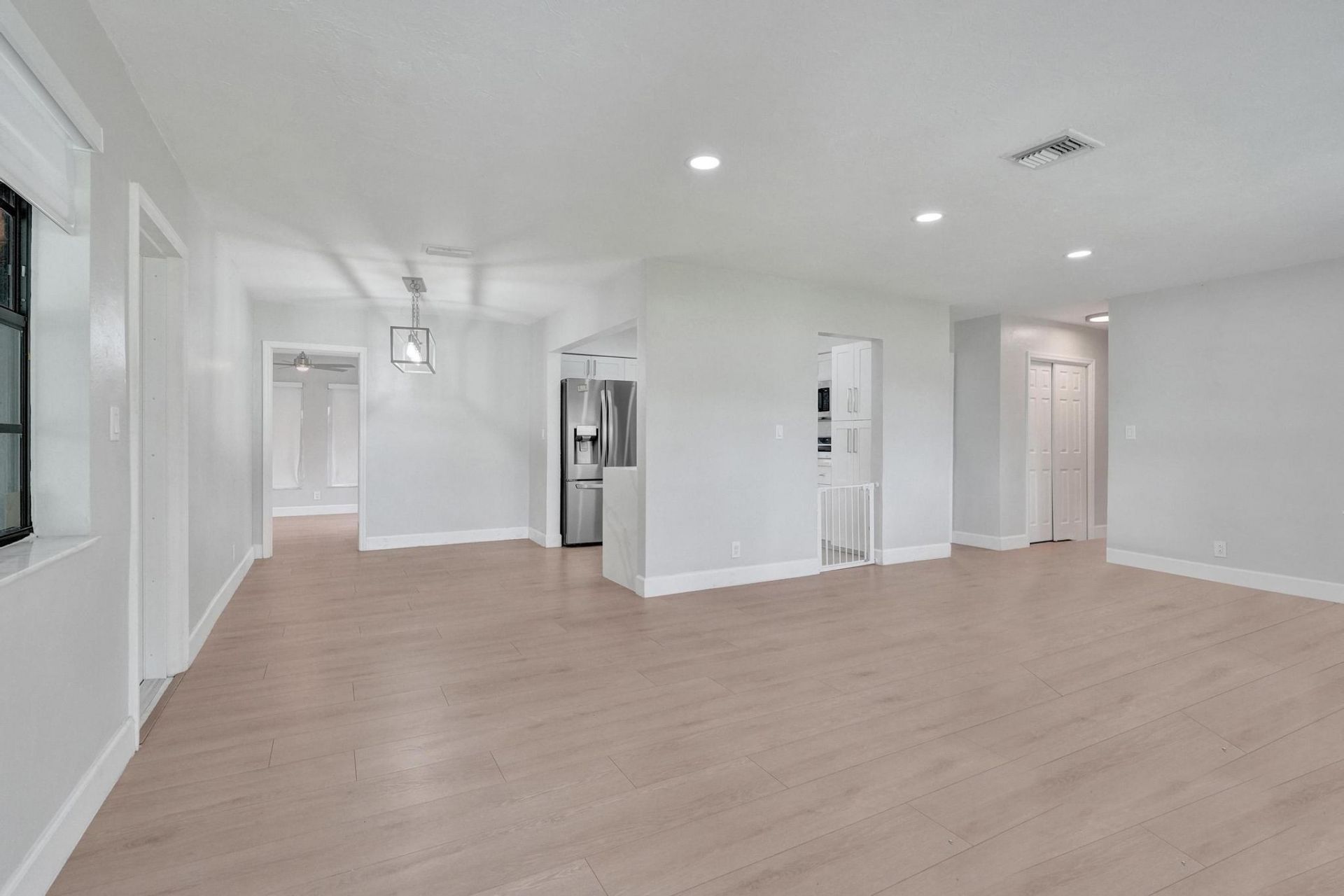 1054 Wyoming Avenue, Fort Lauderdale, FL 33312 Photo
