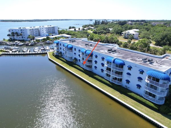6110 S River Run Drive, Sebastian, FL 32958