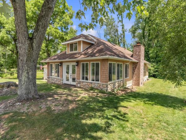 761 S Dixie Drive, North Webster, IN 46555