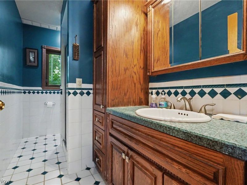 2216 N Medina Line Road , Akron, OH 44333 Photo 24