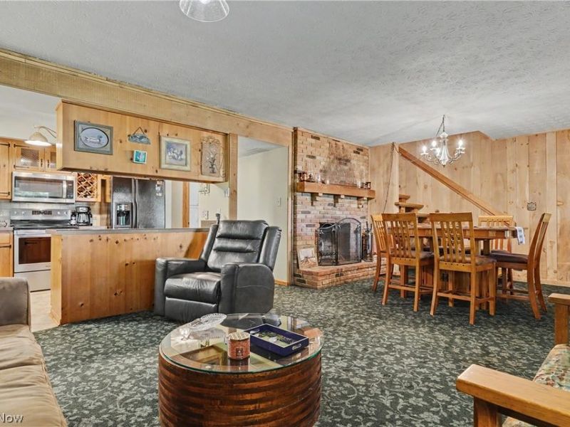 2216 N Medina Line Road , Akron, OH 44333 Photo 9