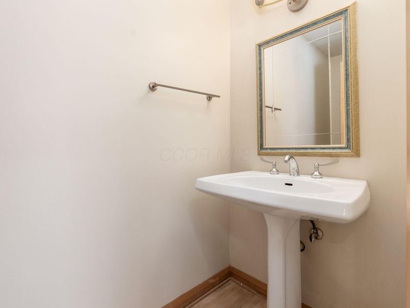 259 Autumn Leaf Court, Columbus, OH 43235 Photo 45