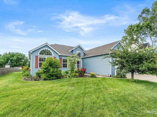 2233 Meadowview Lane , Yorkville, IL 60560