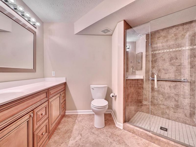 200 Postoak Lane, Unit D, Milford, OH 45150 Photo 13