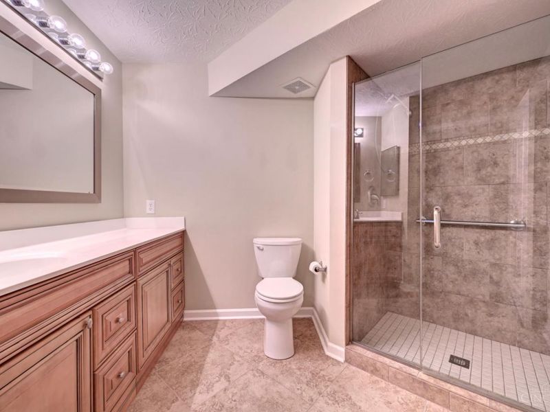 200 Postoak Lane, Unit D, Milford, OH 45150 Photo 14