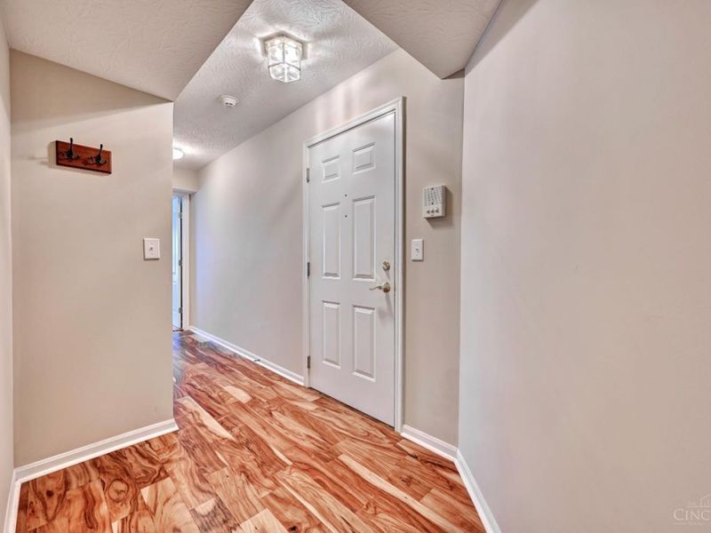200 Postoak Lane, Unit D, Milford, OH 45150 Photo 15