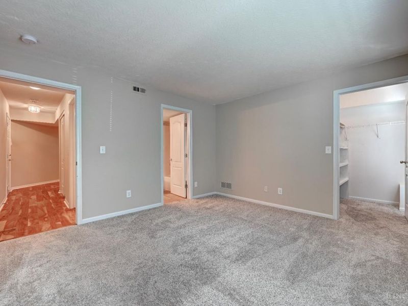 200 Postoak Lane, Unit D, Milford, OH 45150 Photo 16