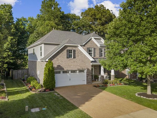 752 Bench Ln, Mount Juliet, TN 37122