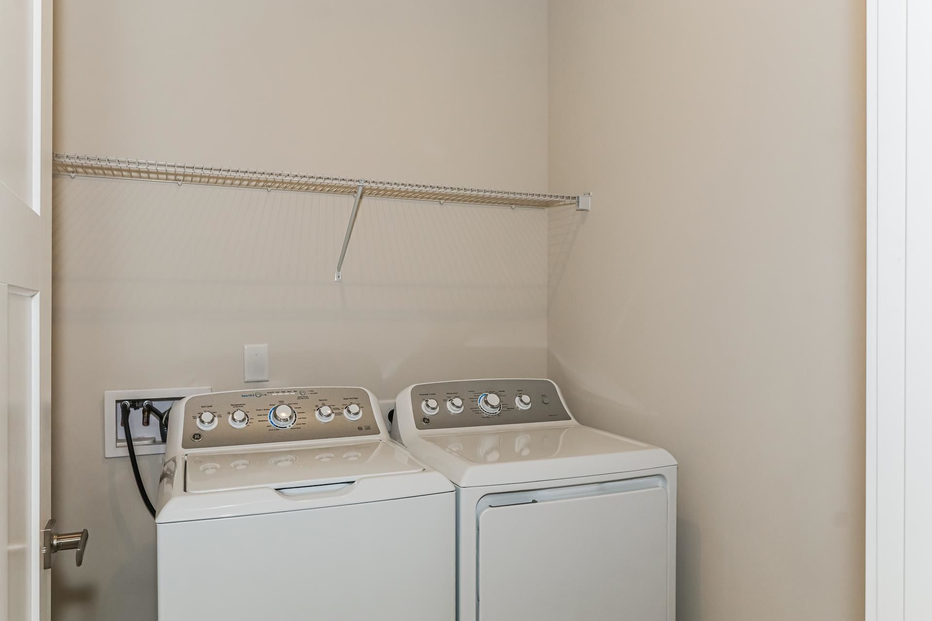 2218 Vera Way  Photo 18