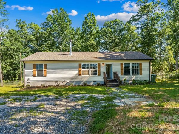 17 Windy Acres Drive , Hendersonville, NC 28792