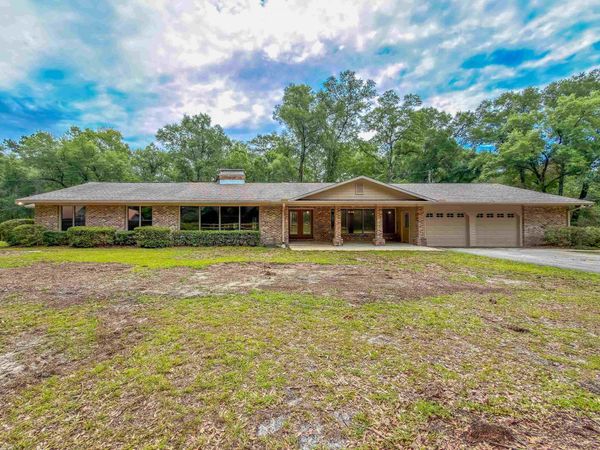234 River Bluff Drive , Havana, FL 32333