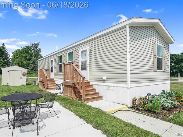56 Arizona, Van Buren Twp, MI 48111