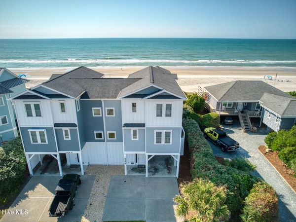 1538b S Shore Drive , Surf City, NC 28445