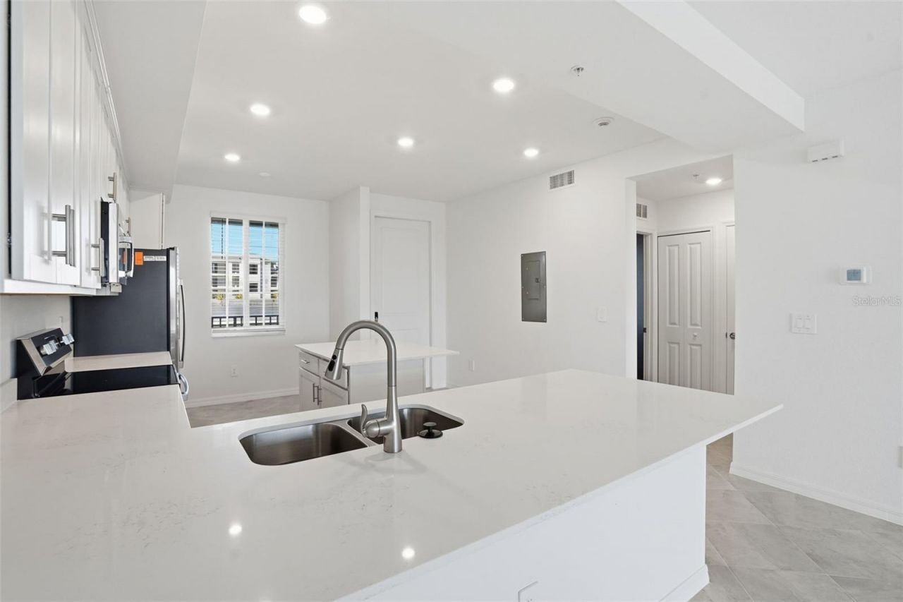 19110 Scallop Loop , Unit 204, Lakewood Ranch, FL 34211 Photo