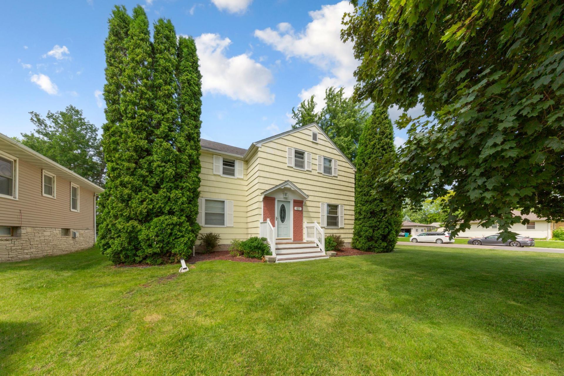 825 8th Avenue NE, Waseca, MN 56093