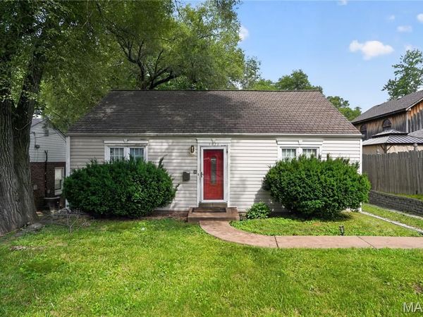 1071 N New Florissant Road , Allenton, MO 63031