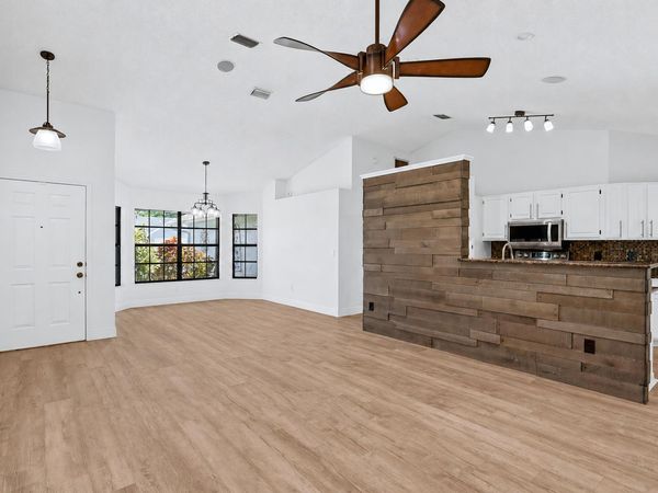 117 Sherwood Drive, Royal Palm Beach, FL 33411