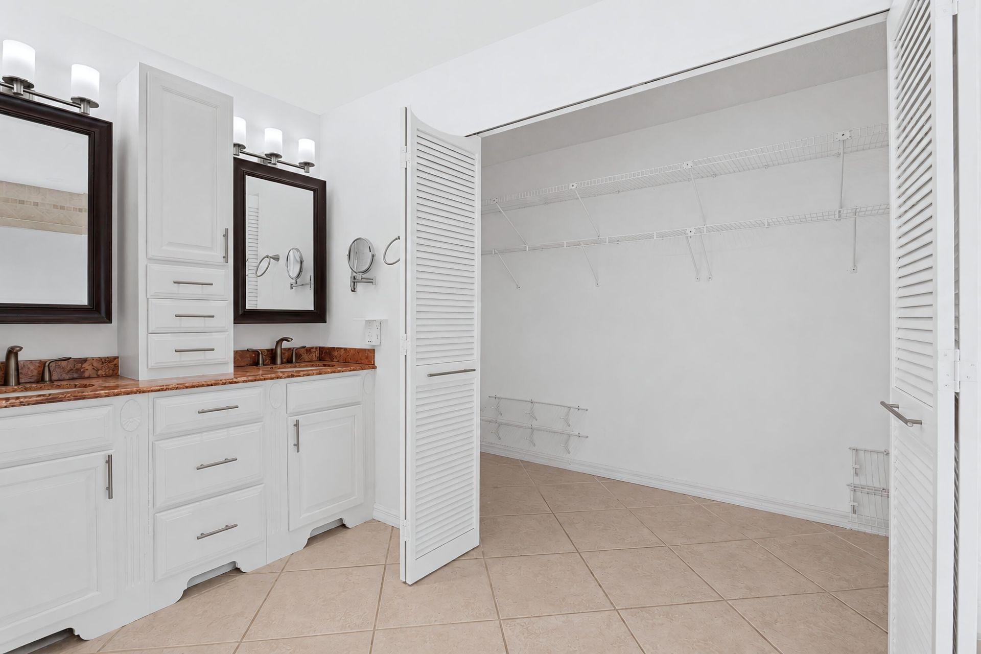 117 Sherwood Drive, Royal Palm Beach, FL 33411 Photo