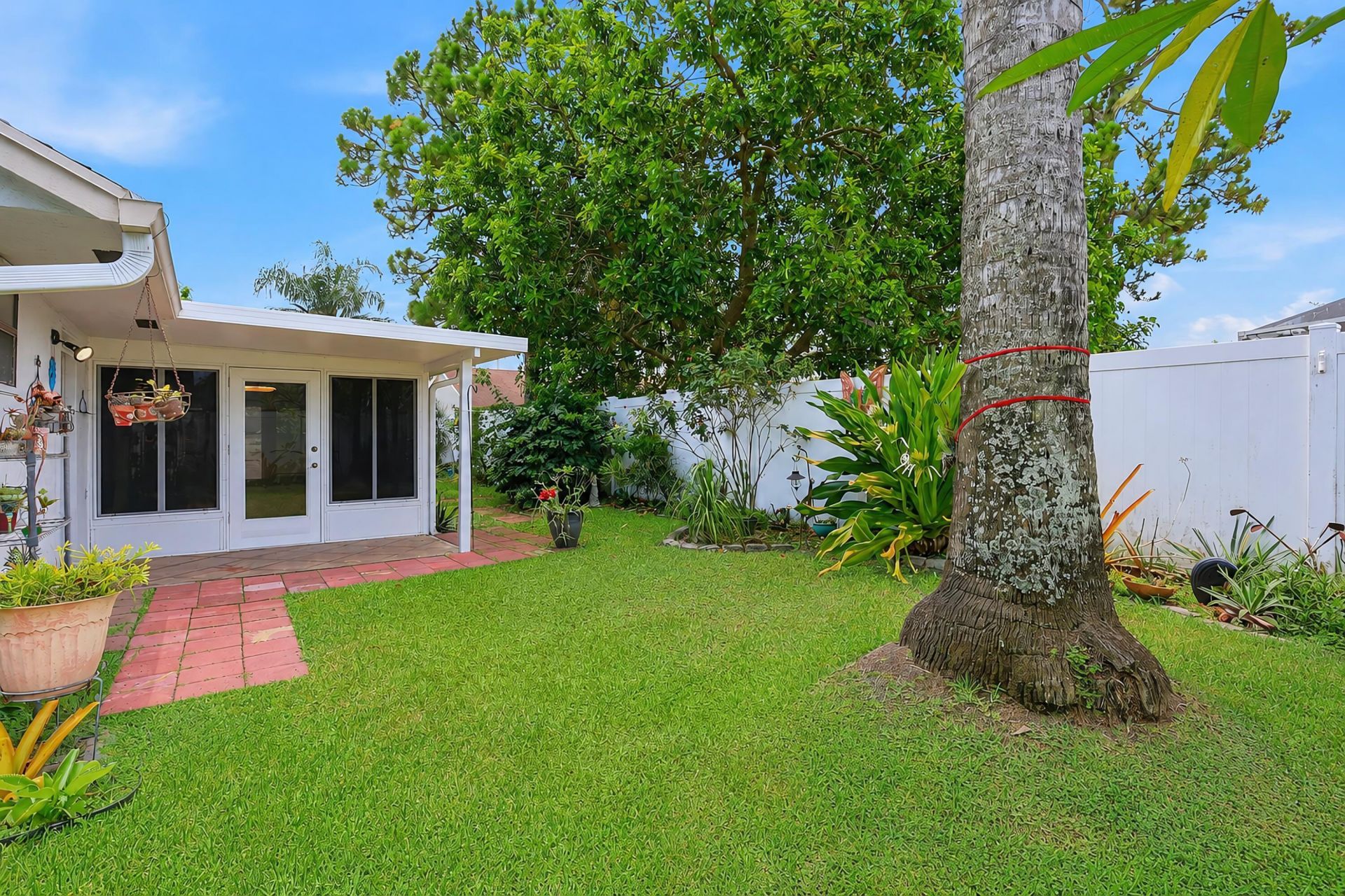 117 Sherwood Drive, Royal Palm Beach, FL 33411 Photo