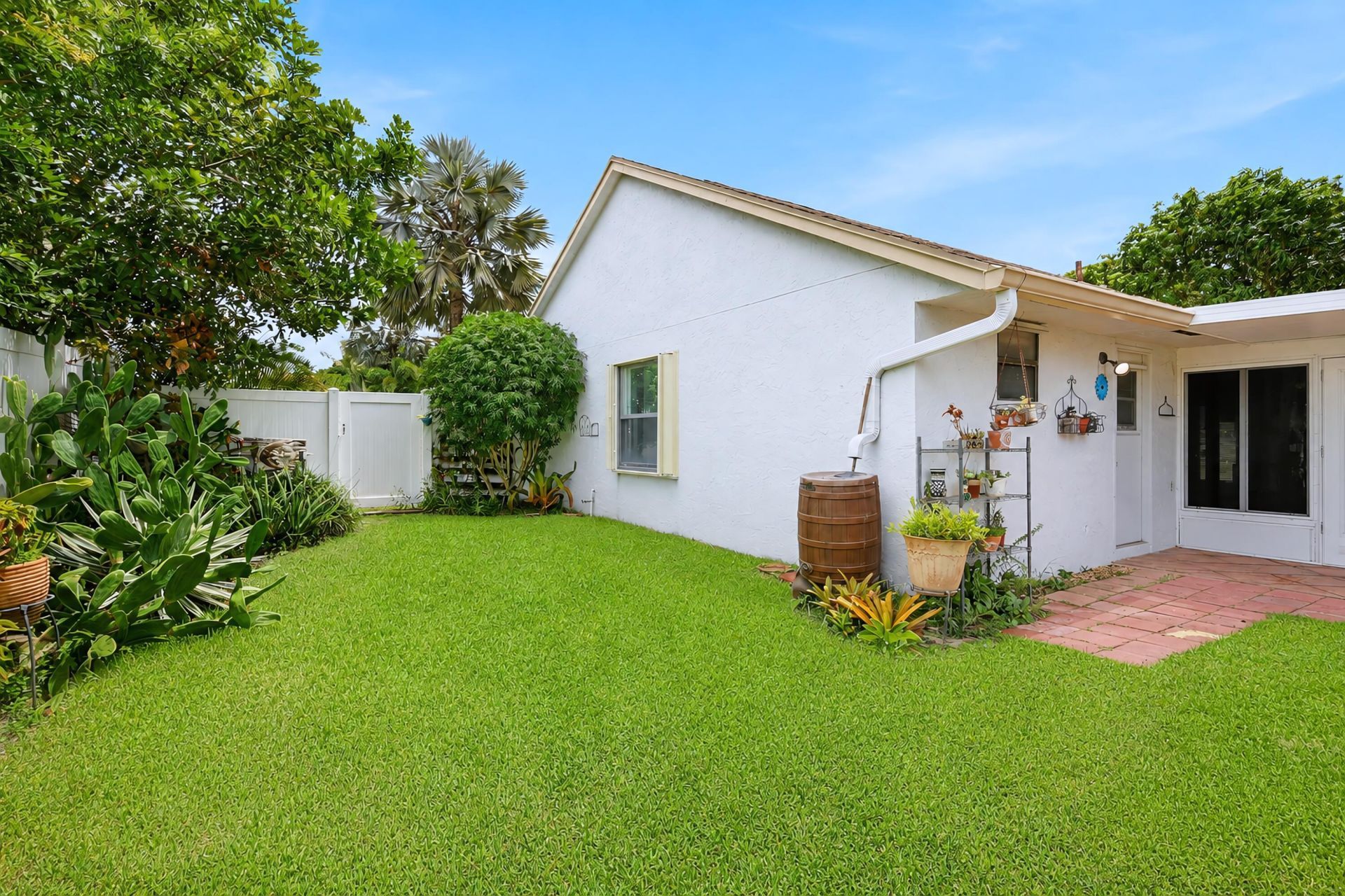 117 Sherwood Drive, Royal Palm Beach, FL 33411 Photo