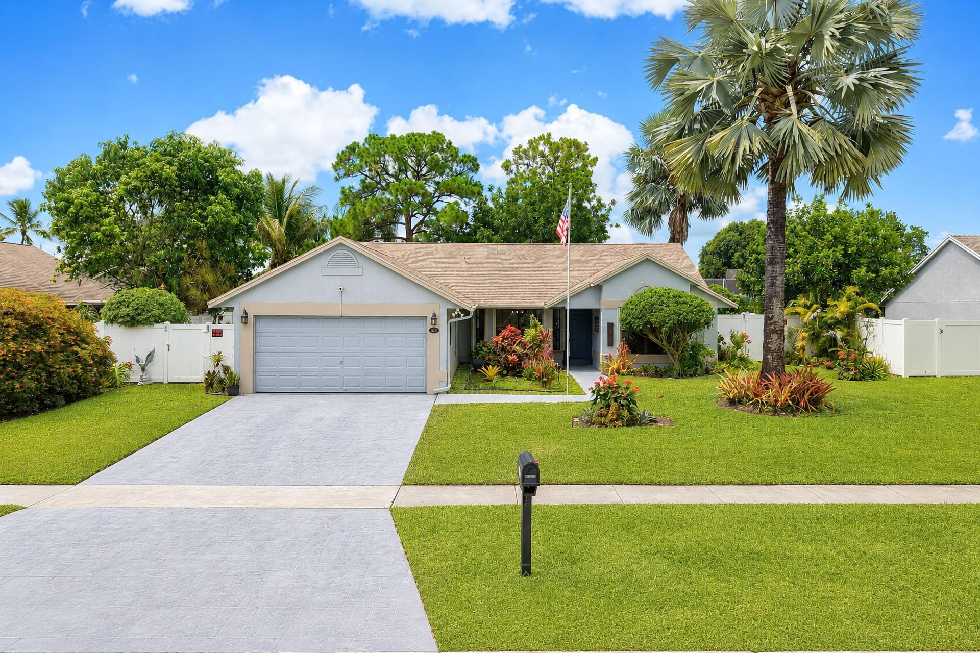 117 Sherwood Drive, Royal Palm Beach, FL 33411 Photo