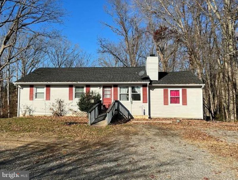 11308 Gordon Road, Fredericksburg, VA 22407 Main Photo