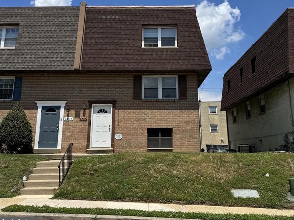 2405 DAVID DRIVE, HAVERTOWN, PA 19083