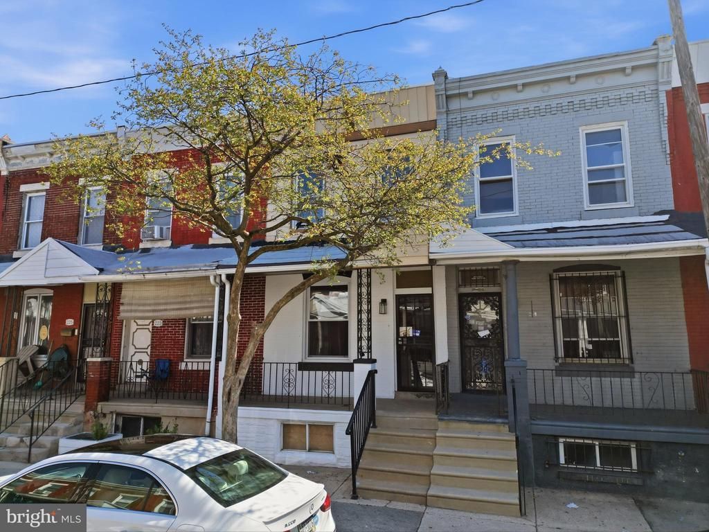 221 N Hobart Street, Philadelphia, PA 19139 Main Photo