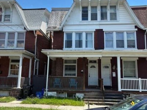 1611 NORTH STREET , HARRISBURG, PA 17103
