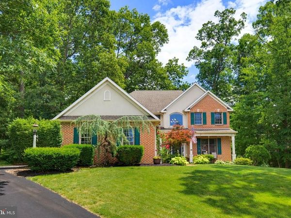 3276 VERDANT GROVE , LANCASTER, PA 17601