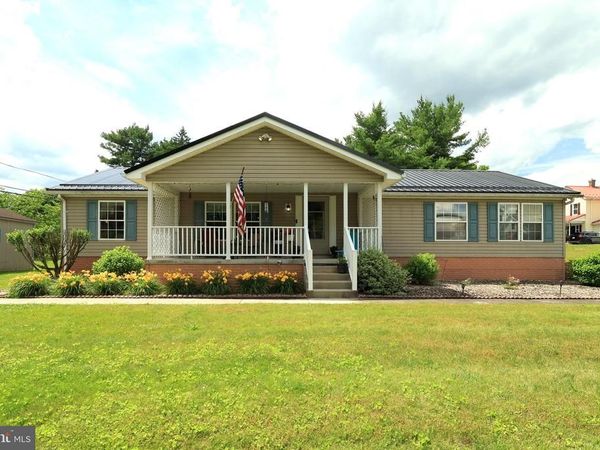 408 PINE STREET, BELLWOOD, PA 16617