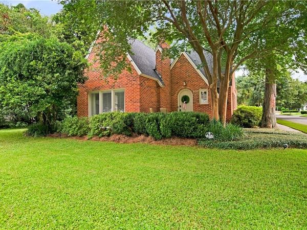 2209 Homewood Street , Mobile, AL 36606