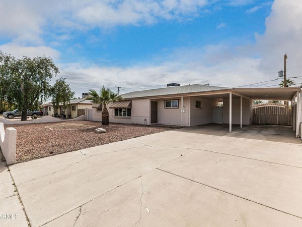 5620 N 19TH Avenue W, Phoenix, AZ 85015