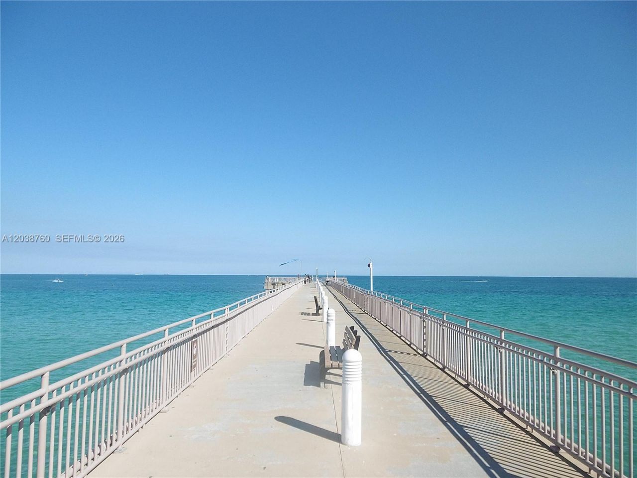 301 174th St, Unit 1905 + DEN, Sunny Isles Beach, FL 33160 Photo