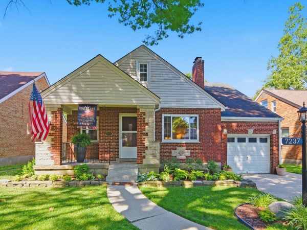 7237 Garden Road, Sycamore Twp, OH 45236