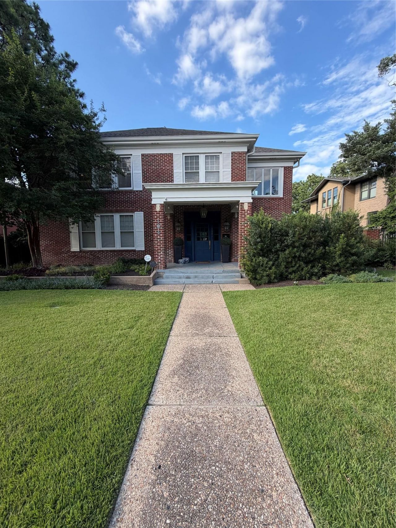 104 W 33rd St, Austin, TX 78705 Main Photo