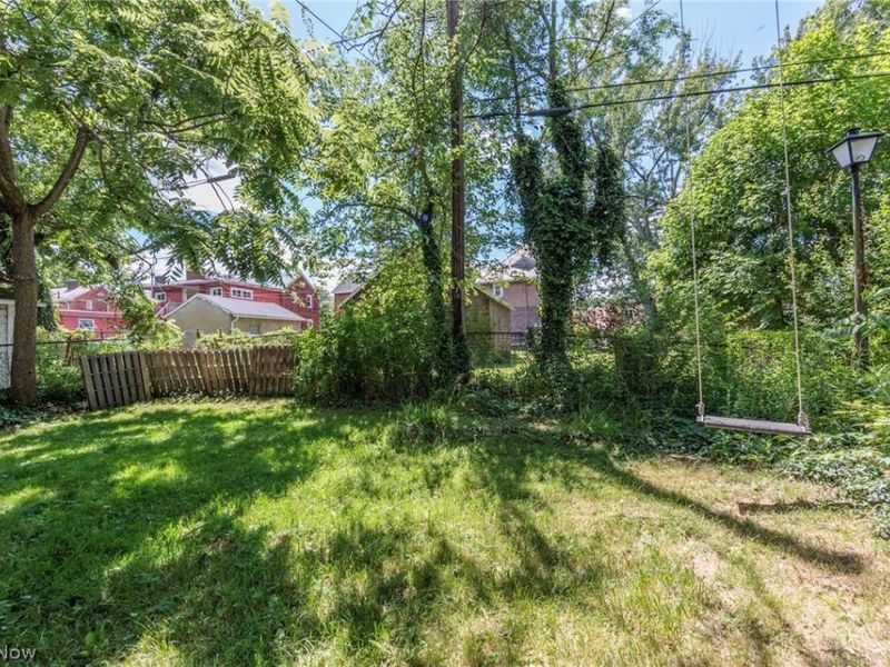 1511 Grace Street , Alliance, OH 44601 Photo 8