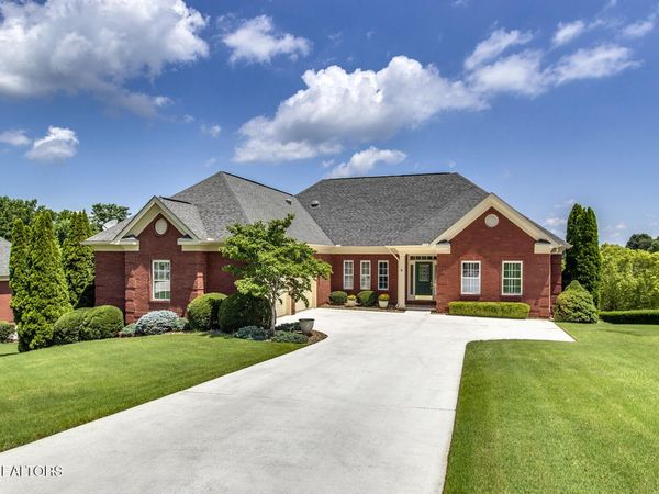 203 Todaly Circle, Loudon, TN 37774