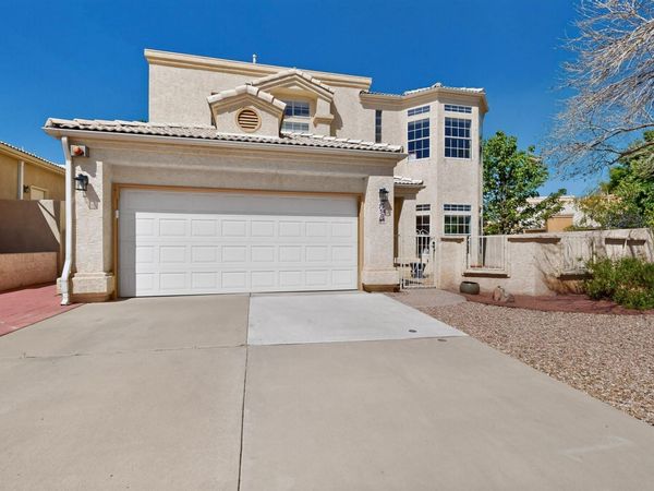 7504 Laster Avenue NE, Albuquerque, NM 87109