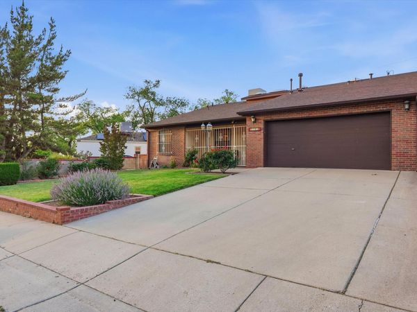 3101 Pershing Avenue SE, Albuquerque, NM 87106