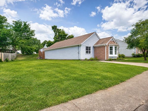 614 Poplar Pl, Nashville, TN 37216