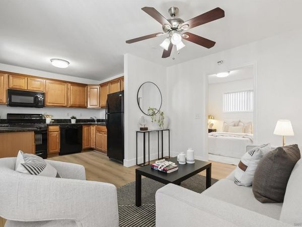 4654 33rd St, Unit 20, San Diego, CA 92116