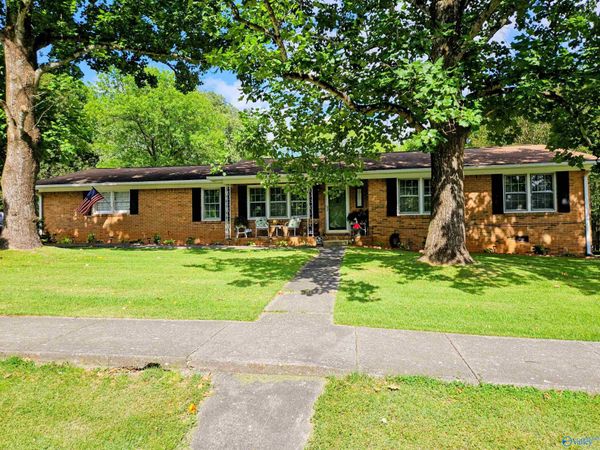 10001 Dunbarton Drive, Huntsville, AL 35803