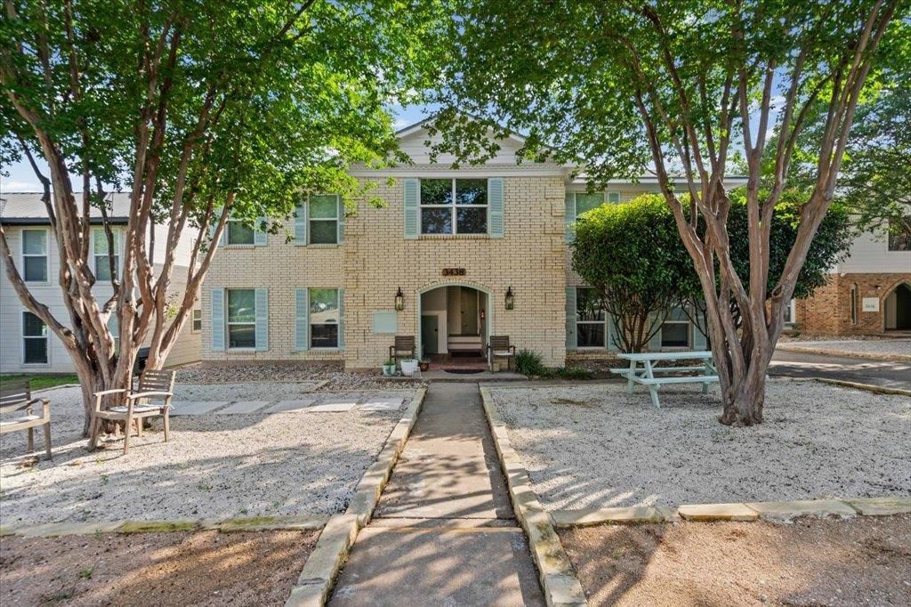 3438 Willowrun Dr, Unit C, Austin, TX 78704 Main Photo