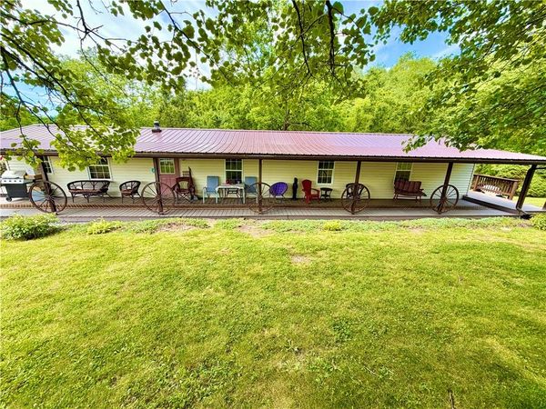 286 Willow Grove Road, Masontown, PA 15461