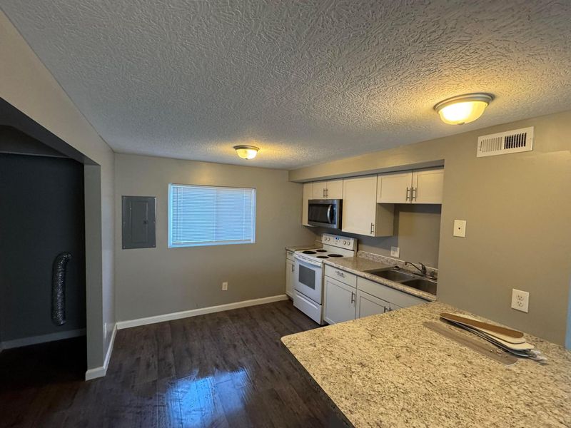 299 Martha Avenue , Columbus, OH 43223 Photo 11